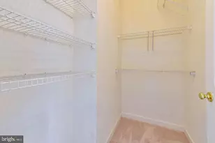 14422 Fowlers Mill Dr, Gainesville, VA 20155 - Photo 18