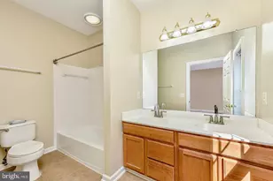 14422 Fowlers Mill Dr, Gainesville, VA 20155 - Photo 20