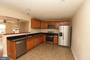 7953 Coachcrest Ct, Manassas, VA 20109 - Photo 6
