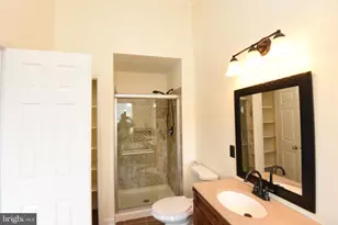7953 Coachcrest Ct, Manassas, VA 20109 - Photo 28