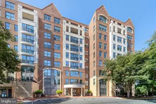 485 Harbor Side St, Woodbridge, VA 22191 - Photo 1