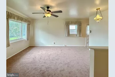 1406 Hylton Avenue, Woodbridge, VA 22191 - Photo 2