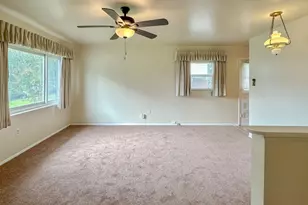 1406 Hylton Ave, Woodbridge, VA 22191 - Photo 2