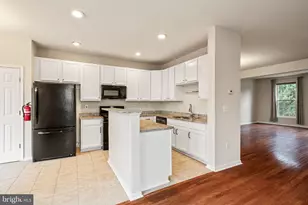 15701 Palermo Terrace, Woodbridge, VA 22191 - Photo 8