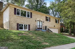 4223 Avon Dr, Montclair, VA 22025 - Photo 2