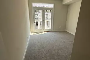 8144 Foxwood Dr, Manassas, VA 20109 - Photo 16