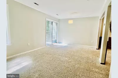 4704 S Park Court, Woodbridge, VA 22193 - Photo 2