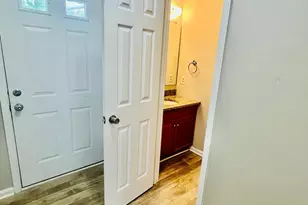 4704 S Park Ct, Woodbridge, VA 22193 - Photo 14