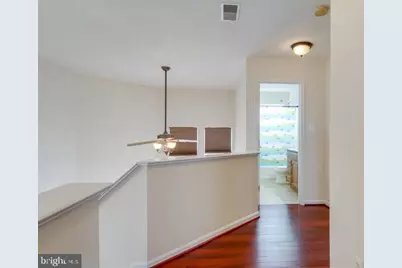 6805 Hollow Glen Court, Gainesville, VA 20155 - Photo 18