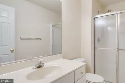 6805 Hollow Glen Court, Gainesville, VA 20155 - Photo 34