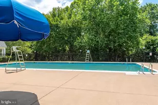 6805 Hollow Glen Ct, Gainesville, VA 20155 - Photo 48