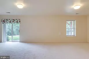 6805 Hollow Glen Ct, Gainesville, VA 20155 - Photo 38