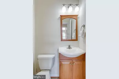 6805 Hollow Glen Court, Gainesville, VA 20155 - Photo 30