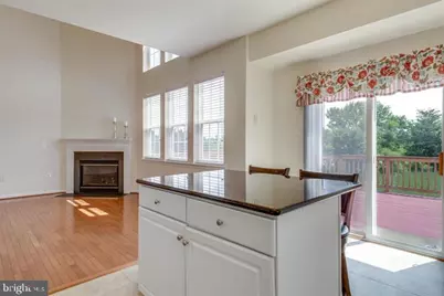 6805 Hollow Glen Court, Gainesville, VA 20155 - Photo 2