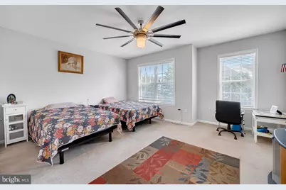 14576 Kylewood Way, Gainesville, VA 20155 - Photo 16