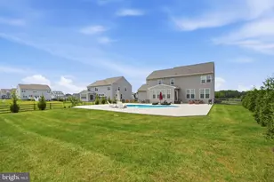 7301 Sugar Magnolia Loop, Gainesville, VA 20155 - Photo 28