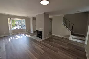 16303 Taconic Cir, Dumfries, VA 22025 - Photo 10
