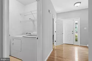 5608 Eppes Island Pl, Manassas, VA 20112 - Photo 20