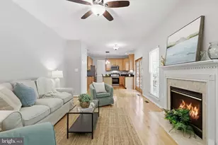 5608 Eppes Island Pl, Manassas, VA 20112 - Photo 14