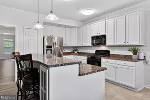 2621 Eastbourne Dr, Woodbridge, VA 22191 - Photo 4