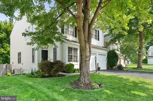 13090 Taverner Loop, Woodbridge, VA 22192 - Photo 4