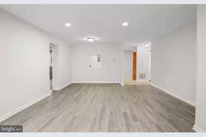 4238 Stockbridge Drive #83C, Dumfries, VA 22025 - Photo 4