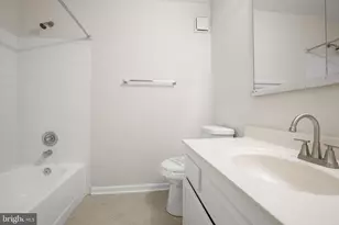 4238 Stockbridge Dr, Dumfries, VA 22025 - Photo 14