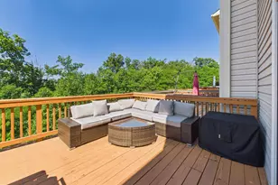 15653 John Diskin Cir, Woodbridge, VA 22191 - Photo 16