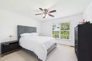 15653 John Diskin Cir, Woodbridge, VA 22191 - Photo 20