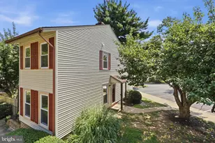 2825 Chablis Cir, Woodbridge, VA 22192 - Photo 1