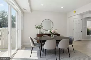 2825 Chablis Cir, Woodbridge, VA 22192 - Photo 12