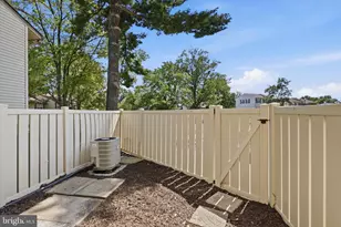 2825 Chablis Cir, Woodbridge, VA 22192 - Photo 20