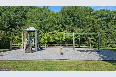 9818 Cheshire Ridge Circle, Manassas, VA 20110 - Photo 2