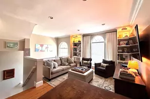 10133 Pale Rose Loop, Bristow, VA 20136 - Photo 4