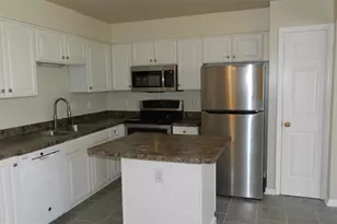 12800 Silvia Loop, Woodbridge, VA 22192 - Photo 4