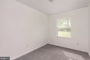5844 Anthony Dr, Woodbridge, VA 22193 - Photo 14