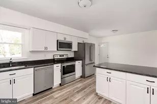 5844 Anthony Dr, Woodbridge, VA 22193 - Photo 4