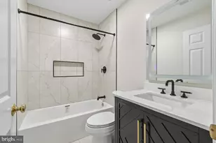 14039 Sable Ct, Woodbridge, VA 22193 - Photo 24