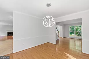 14039 Sable Ct, Woodbridge, VA 22193 - Photo 8