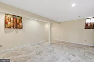 14039 Sable Ct, Woodbridge, VA 22193 - Photo 38