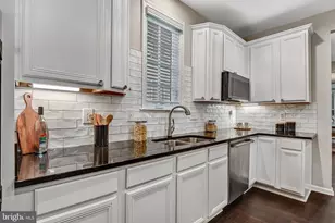 12035 Infantry Ln, Bristow, VA 20136 - Photo 26