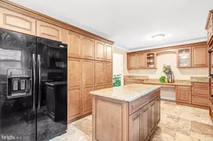 9010 Westchester Dr, Manassas, VA 20112 - Photo 12