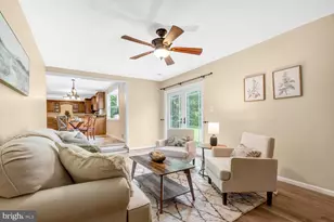 9010 Westchester Dr, Manassas, VA 20112 - Photo 6