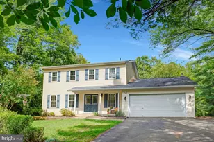 9010 Westchester Dr, Manassas, VA 20112 - Photo 2