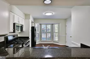 4977 Buena Vista Dr, Dumfries, VA 22025 - Photo 8