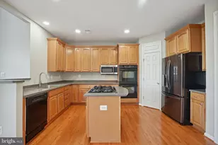 13740 Piedmont Vista Dr, Haymarket, VA 20169 - Photo 10