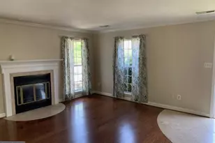 15570 Northgate Dr, Dumfries, VA 22025 - Photo 4