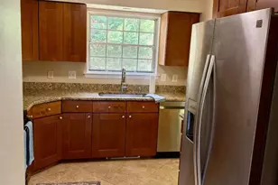 15570 Northgate Dr, Dumfries, VA 22025 - Photo 6