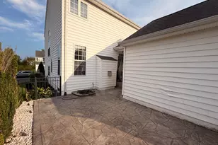 17068 Loftridge Ln, Gainesville, VA 20155 - Photo 14