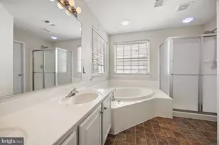 8812 Fenimore Pl, Bristow, VA 20136 - Photo 32